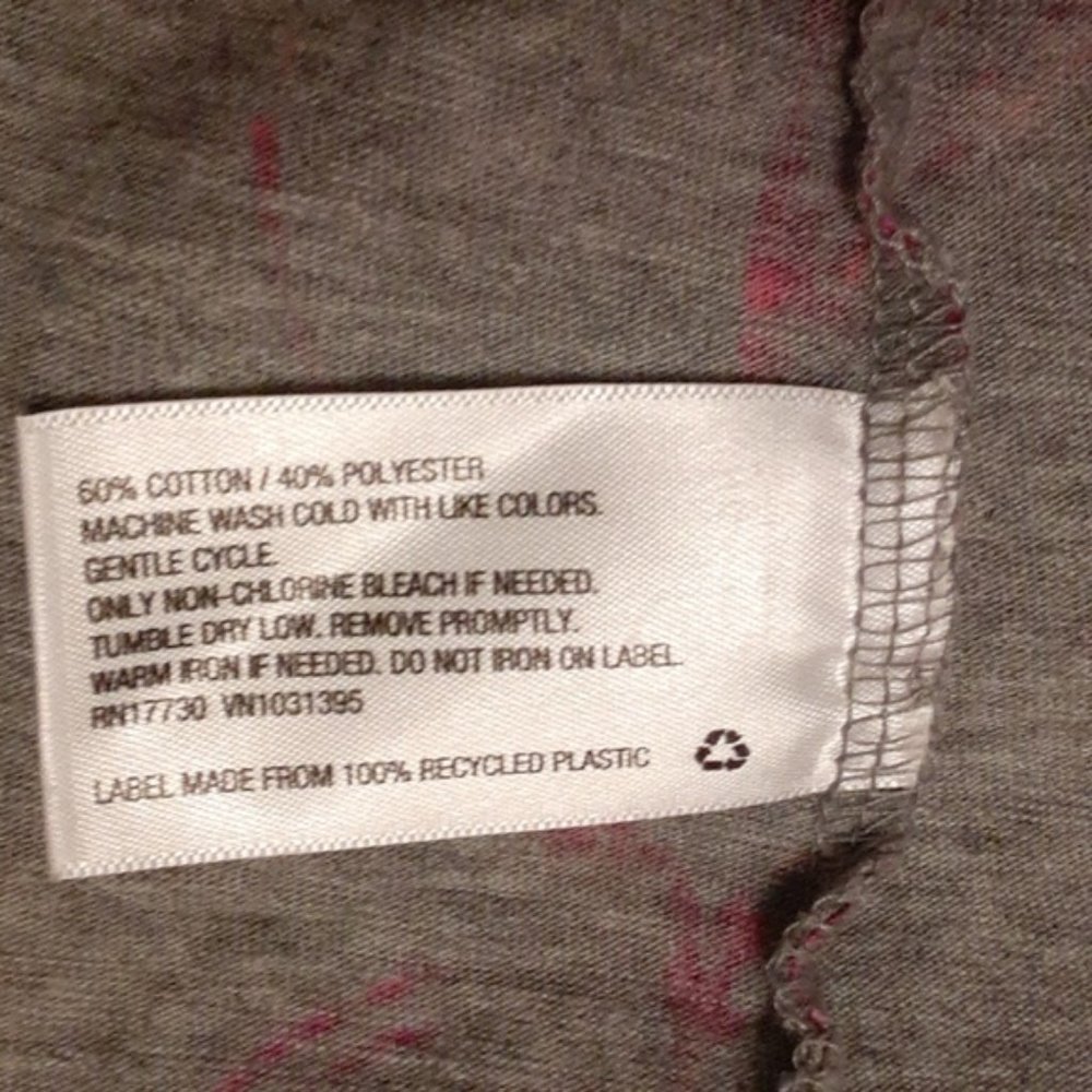 Women's Short Sleeve T-Shirt by Mossimo Size Large - Picture 4 of 6